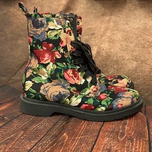 Mossimo Floral Combat Boots 🥾